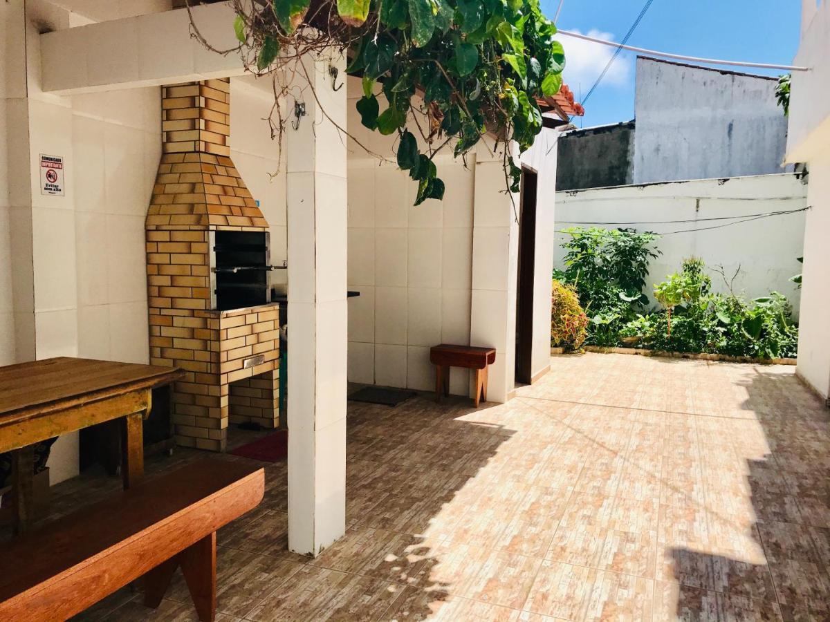 Holiday home 3 Quartos,10 Min A Pe Grande, Garagem 3 Carros, Churrasqueira, Wi-fi E Cozinha Completa